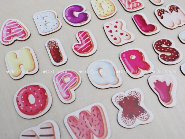 Bộ chữ cái hình bánh ngộ nghĩnh với lớp phủ UV bảo vệ  - An Toàn Cho Bé, nhận diện mặt chữ, tô điểm phòng bé thêm xinh - Hình ảnh 4