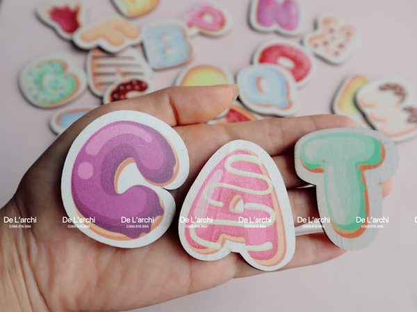 Bộ chữ cái hình bánh ngộ nghĩnh với lớp phủ UV bảo vệ  - An Toàn Cho Bé, nhận diện mặt chữ, tô điểm phòng bé thêm xinh - Hình ảnh 48