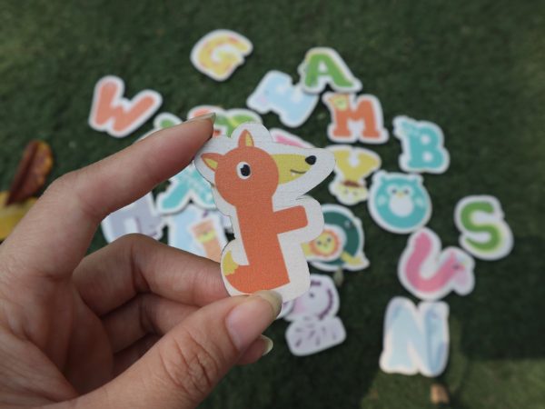 Bộ chữ cái hình bánh ngộ nghĩnh với lớp phủ UV bảo vệ  - An Toàn Cho Bé, nhận diện mặt chữ, tô điểm phòng bé thêm xinh - Hình ảnh 74