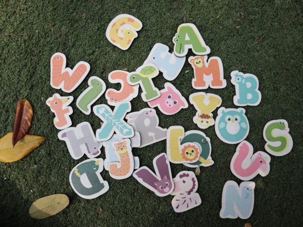 Bộ chữ cái hình bánh ngộ nghĩnh với lớp phủ UV bảo vệ  - An Toàn Cho Bé, nhận diện mặt chữ, tô điểm phòng bé thêm xinh - Hình ảnh 75