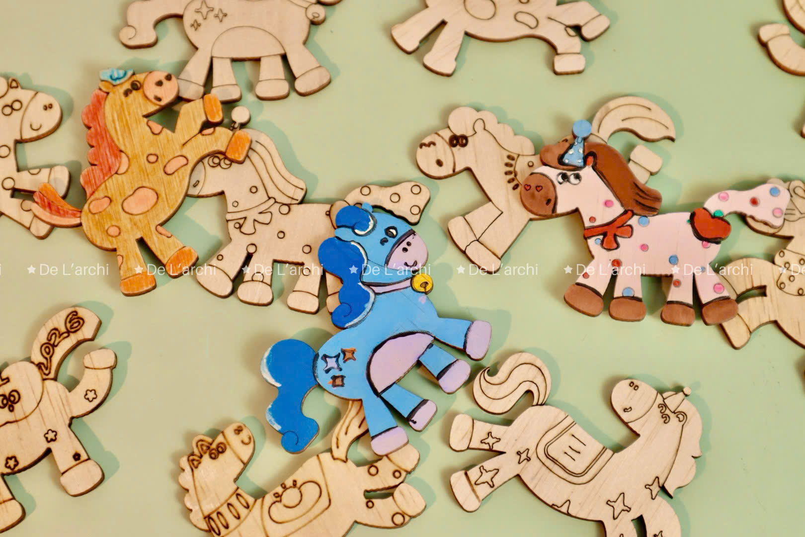 Set Ngựa Gỗ 10 Món – Tặng Kèm 12 Màu + 2 Cọ Cho Bé Thỏa Sức Sáng Tạo - Hình ảnh 5