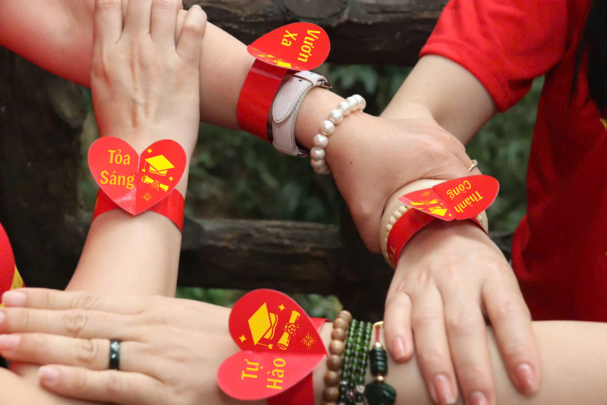 Vòng tay sự kiện | Giấy dày cao cấp, in UV siêu đẹp - Hình ảnh 6